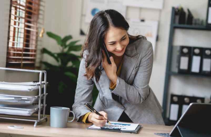 Comment relancer un client pour une facture impayée ?