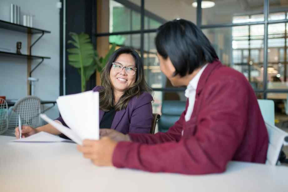Solliciter son entourage pour trouver une alternance en contrôle de gestion sociale