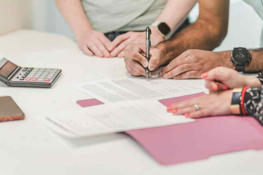 Comment fonctionne un prêt relais au Crédit Mutuel ? Explications claires et exemples-Cdg973