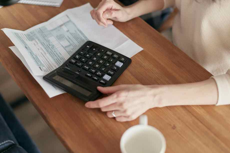 La Cotisation Foncière des Entreprises (CFE) : l'imposition de l'activité professionnelle-Cdg973