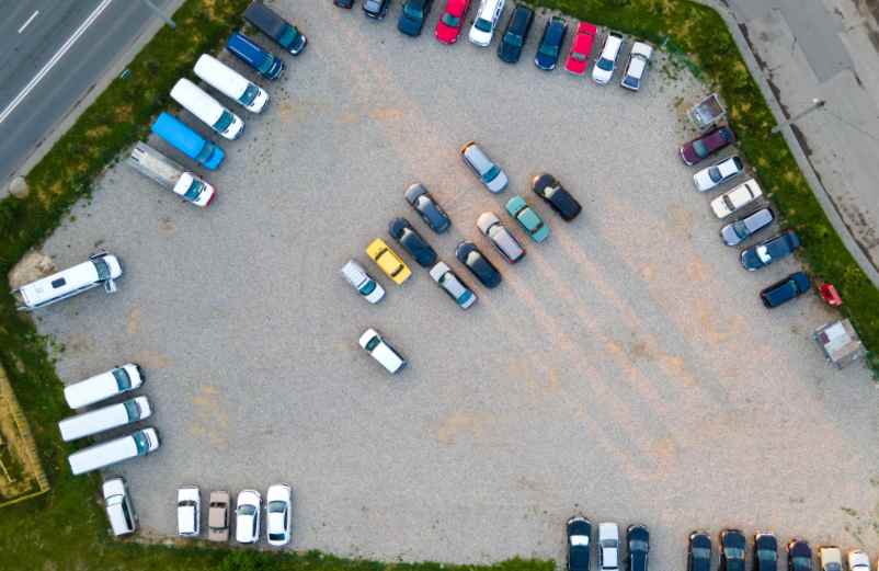 Les places de parking en épi pour optimiser l’espace CDG973 Business