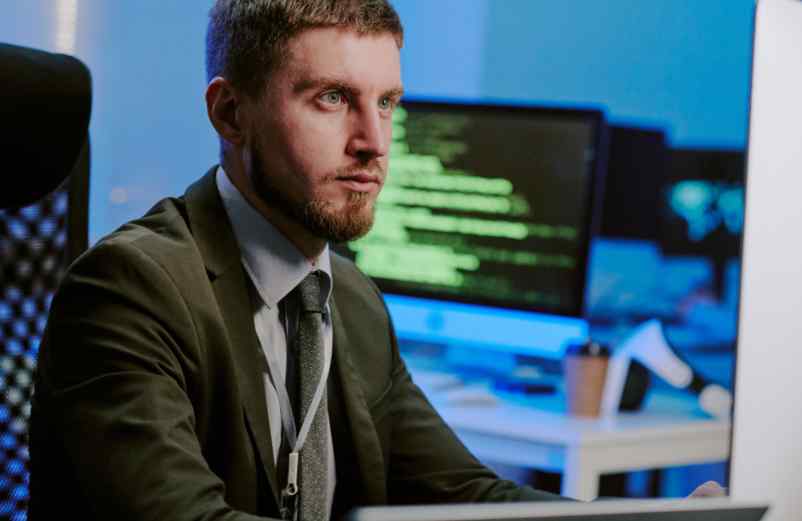 Que faire en cas de cyberattaque et comment s’en protéger efficacement ? CDG973 Business