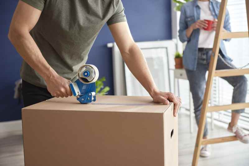 Étiquettes repositionnables en rouleau pour déménagement : autocollantes et effaçables pour mieux s’organiser CDG973 Business