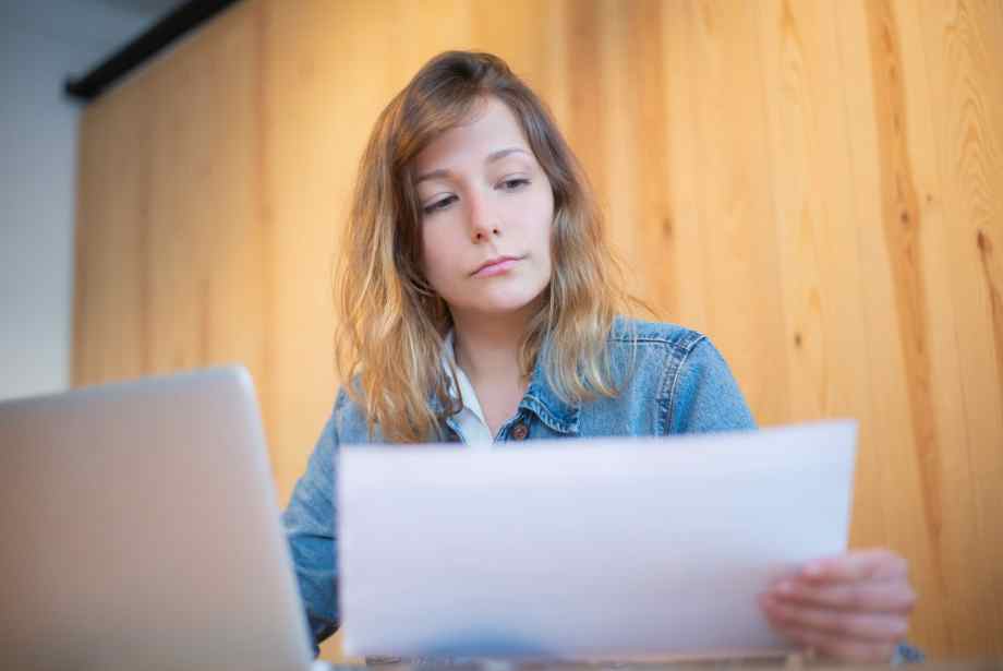 Les allocations financières pour un jeune sans emploi-CDG973 Business