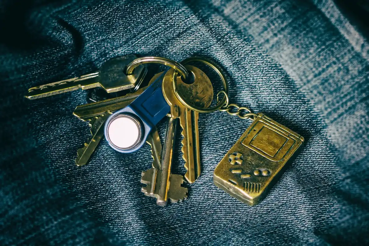 Annonce en ligne montrant photos d'un objet à vendre prises en bonne lumière